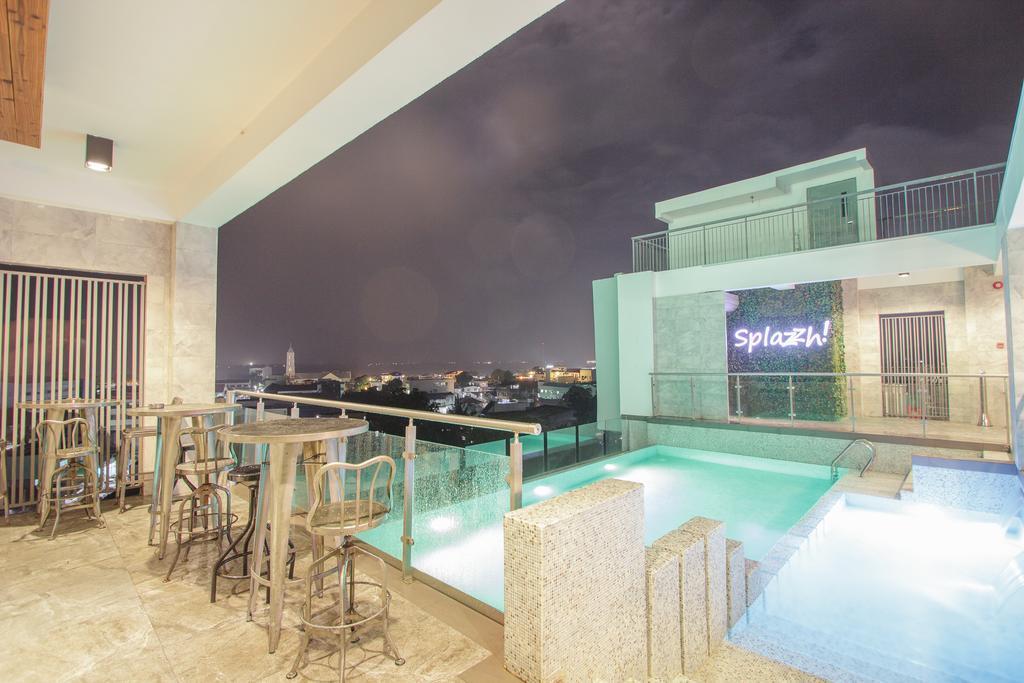 Hotel Xyz Таклобан Экстерьер фото