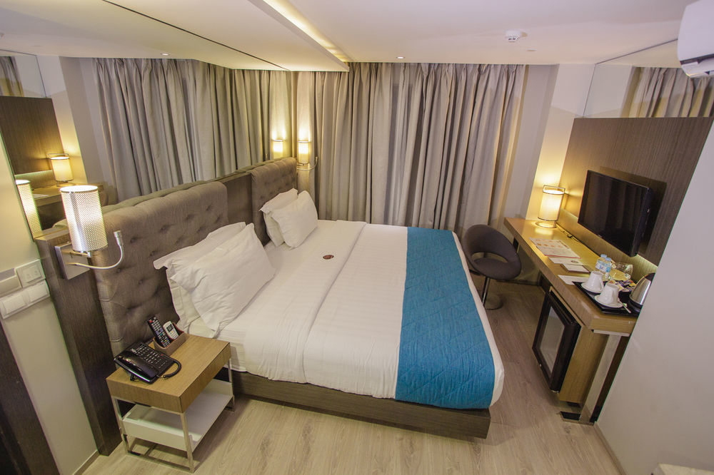 Hotel Xyz Таклобан Экстерьер фото
